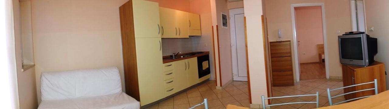 Apartments Miriam Premantura Kültér fotó